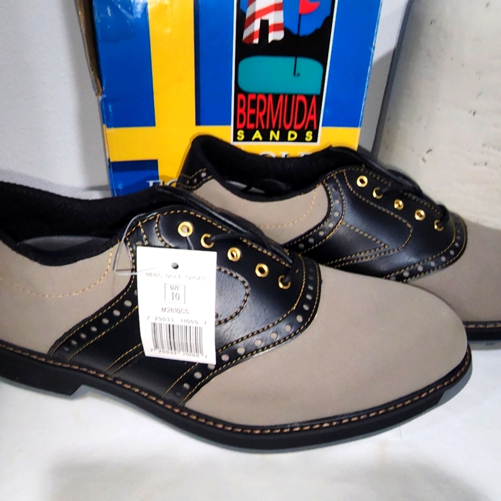 Bermuda Golf Shoes for Men, Size 10. NIB.